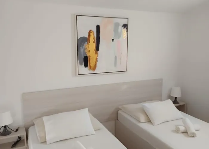 Marin Apartamento Ražanj